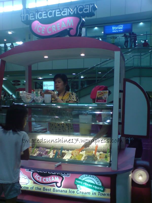 This is the stall the ice cream car ice cream home of the best banana 