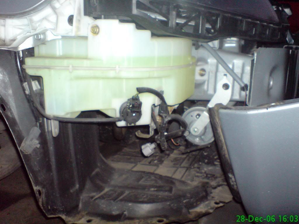 OEM Part Numbers for Mazda 3 horn(s) Page 2