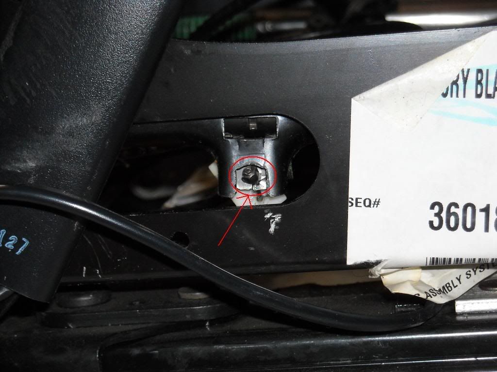 How do I remove this? (Seat recliner cable, see pic) CorvetteForum