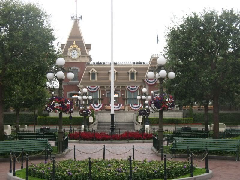 A Look at the Disneyland Hanging Baskets MiceChat