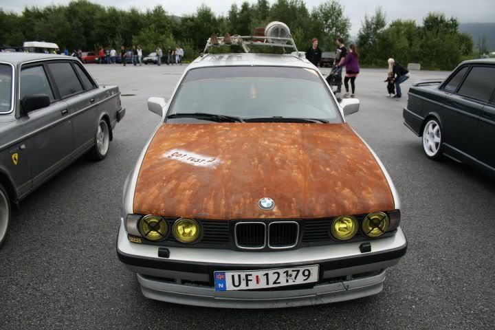 gatebilrust1.jpg