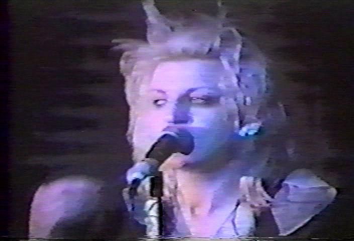 Hole - 1990-10-10, Club Lingerie, Hollywood, CA - PRO DVD preview 35