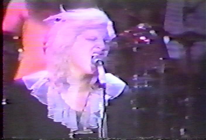 Hole - 1990-10-10, Club Lingerie, Hollywood, CA - PRO DVD preview 26