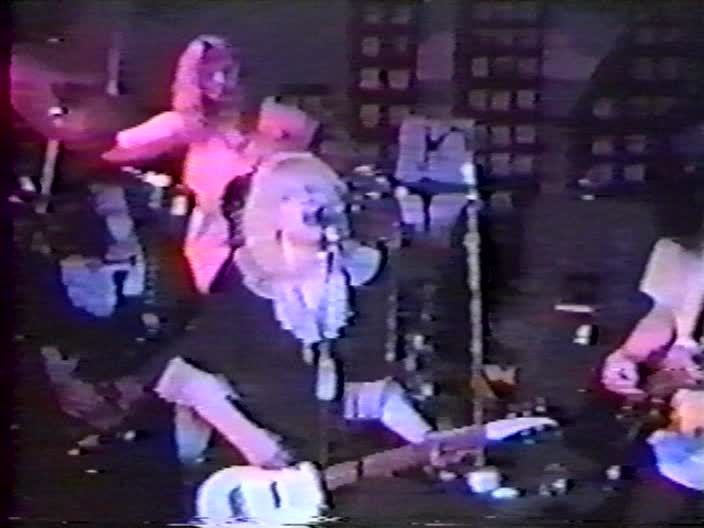 Hole - 1990-10-10, Club Lingerie, Hollywood, CA - PRO DVD preview 13