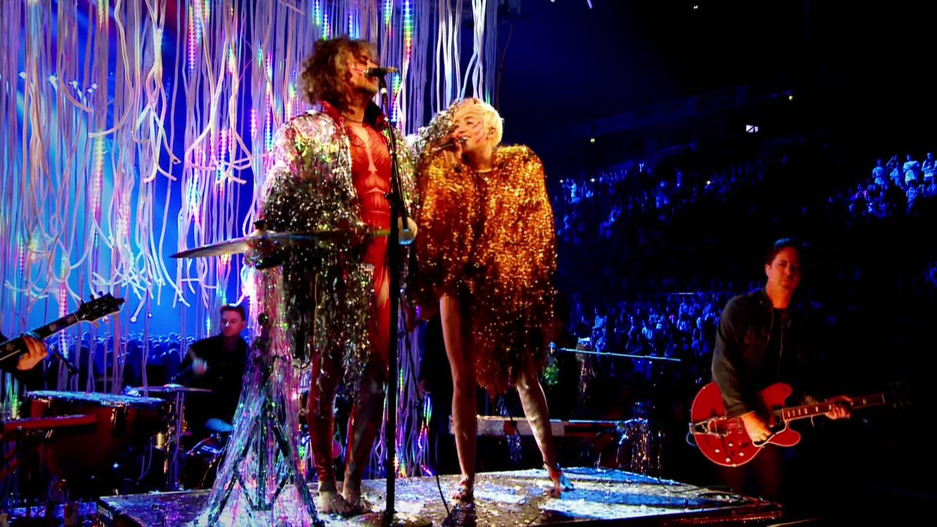 Miley Cyrus [ft The Flaming Lips] - 2014-05-18, Billboard Music Awards - 1080 TS - LSD preview 12