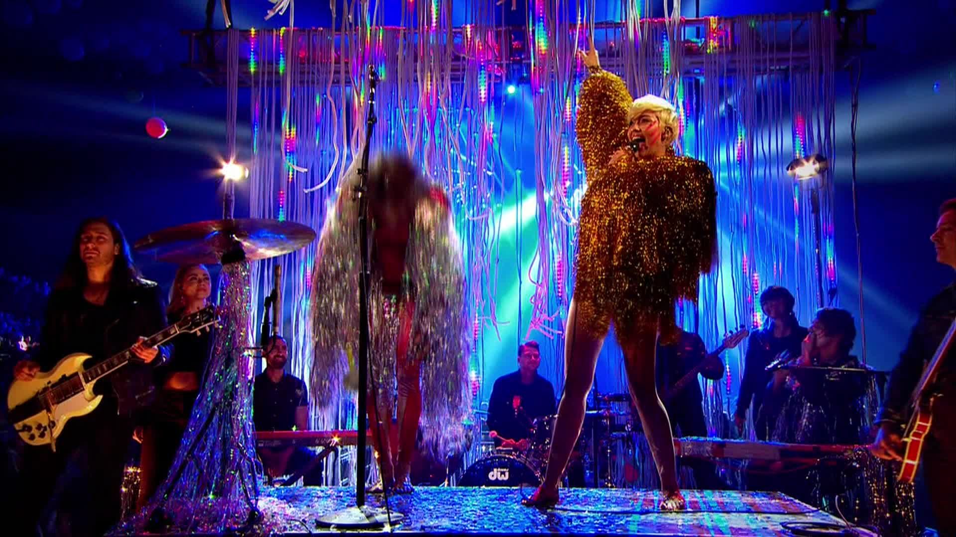 Miley Cyrus [ft The Flaming Lips] - 2014-05-18, Billboard Music Awards - 1080 TS - LSD preview 29