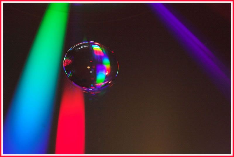 IMAGE: http://i90.photobucket.com/albums/k259/miss-pix/POTN/Abstract/IMG_1414-01.jpg