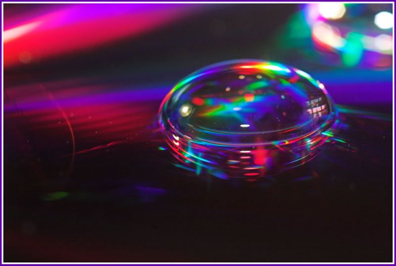 IMAGE: http://i90.photobucket.com/albums/k259/miss-pix/POTN/Abstract/IMG_1424-01.jpg