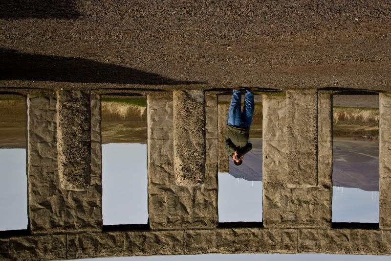 IMAGE: http://i90.photobucket.com/albums/k259/miss-pix/People/Cat%20and%20Lisa%20visit/TPBMvisit-7258.jpg