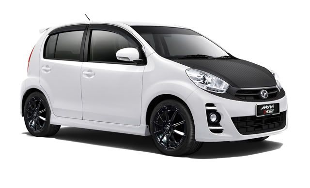 myvi se white