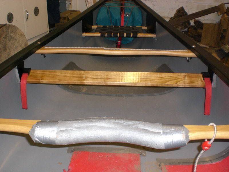 Making a removable/quick release Kneeling Thwart using a Wenonah seat