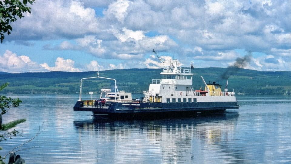 http://i90.photobucket.com/albums/k268/wetcoastkidjst/BC%20Fresh%20Water%20Ferries/Neg02-OminecaPrincessonFrancoisLake.jpg~original