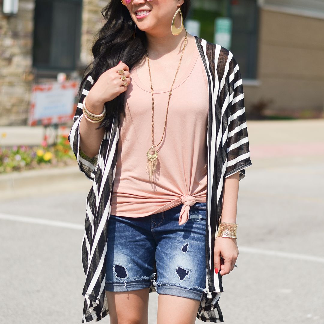 Styling a kimono over a knotted tank