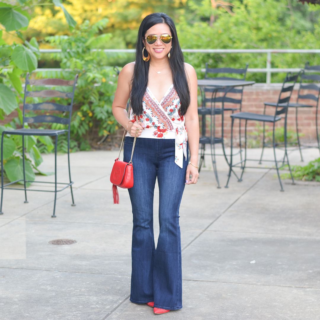 Crop top and high waisted jeans outfit