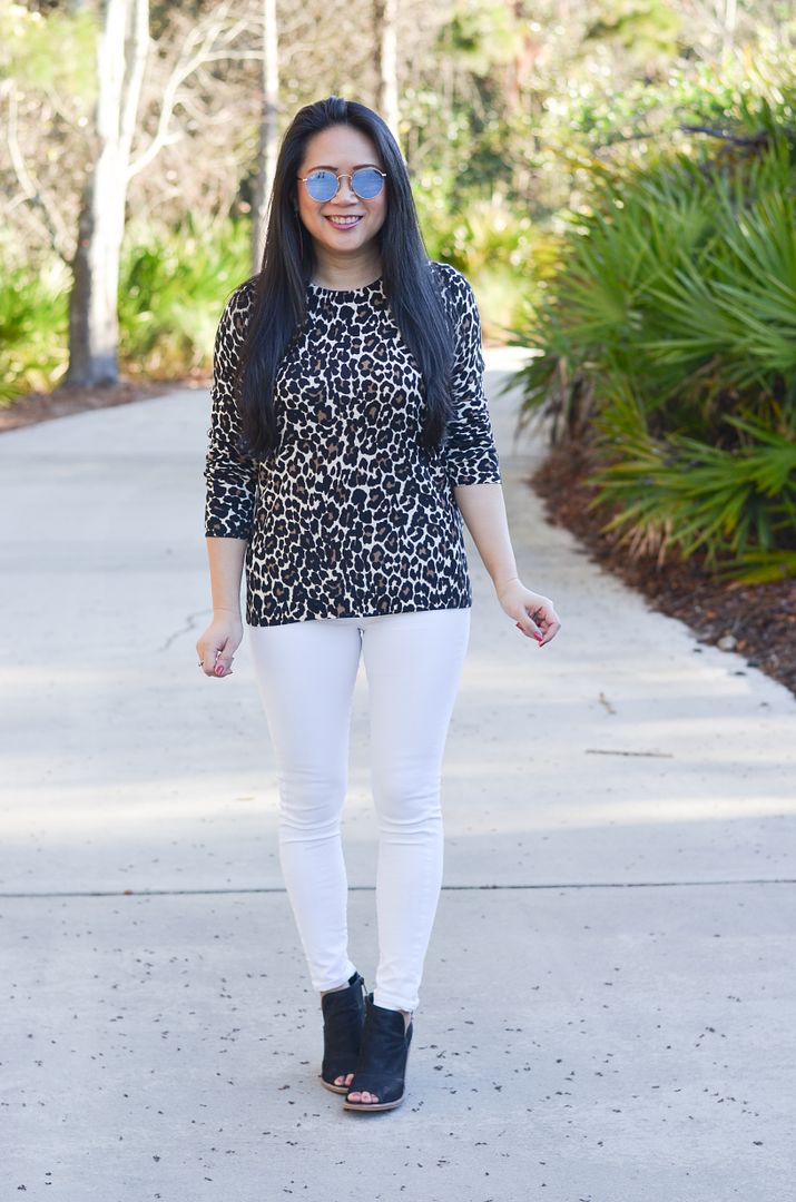 White jeans outfit for spring