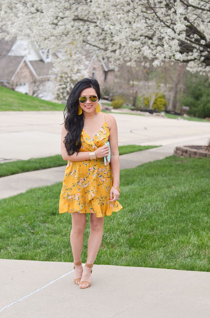 Neutral sandals with a yellow dress outfit