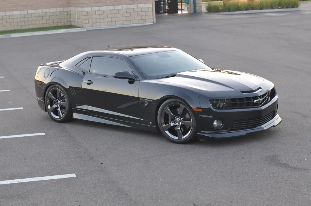 2011 camaro black rims. of there hyper lack rims.