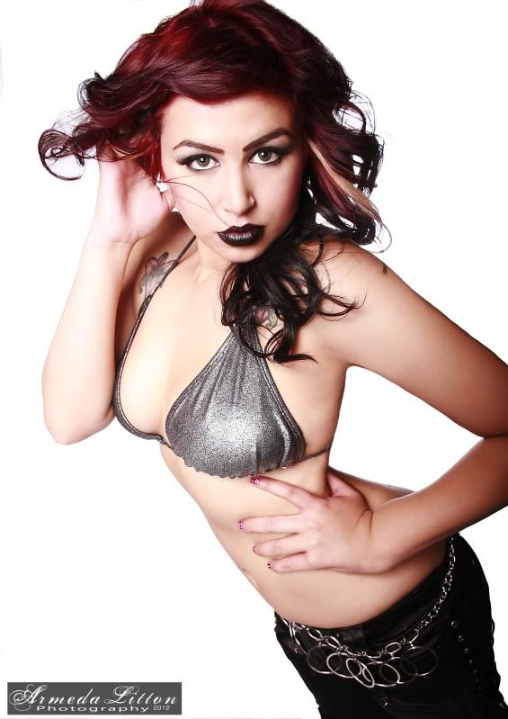 IMAGE: http://i90.photobucket.com/albums/k271/armedal/_MG_3545bb.jpg