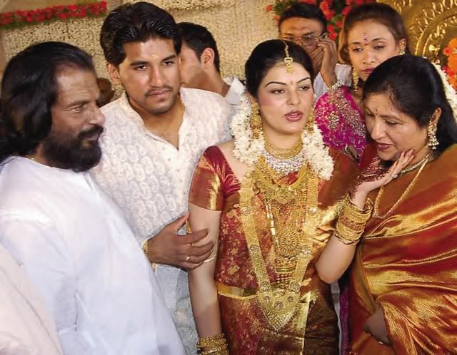 city Vijay Yesudas son TAMIL CINEMA NEWS Actor Vijay s marriage stills