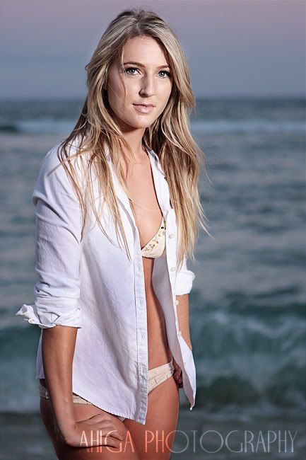 IMAGE: http://i90.photobucket.com/albums/k274/ahigaphoto/models/2chelsey2WEB.jpg