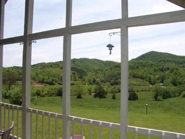 360 degree views of the Little Tennesse and surrounding mountains, Keller Williams Realty, Franklin NC Homes