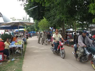 4 พบกันเพื่อจาก